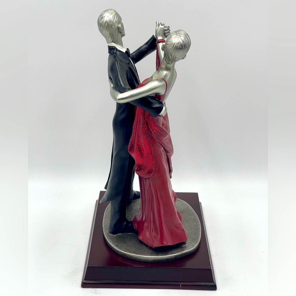 Vintage Art Deco Ballroom Dancing Couple; 10 1/2” Ceramic Statue on Wood Base - Picture 4 of 15